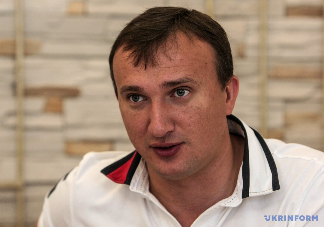 Володимир Карплюк Володимир Карплюк