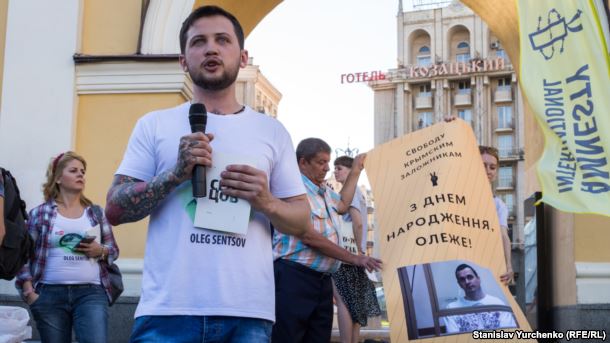 Афанасьєв на святкуванні дня народження ув’язненого в Росії режисера Олега Сенцова