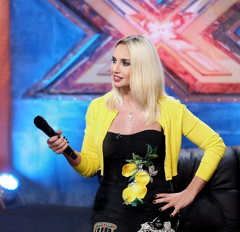 14079716_1096637253764178_347677903380645009_n-768x744