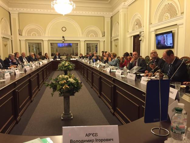 14358729_1199704100092444_2686669689192391888_n