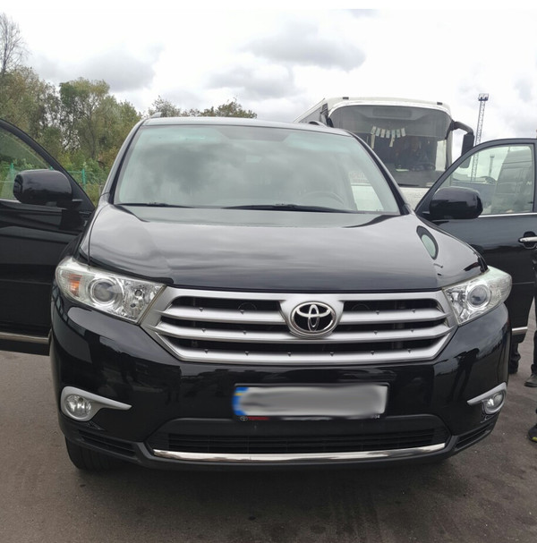 Пограничники разоблачили схему вывоза за границу похищенных автомобилей dqxikeidqxidqeant