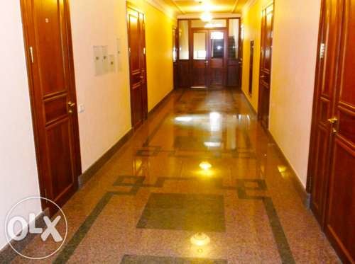 Офіс Партії регіонів продають за 400 мільйонів