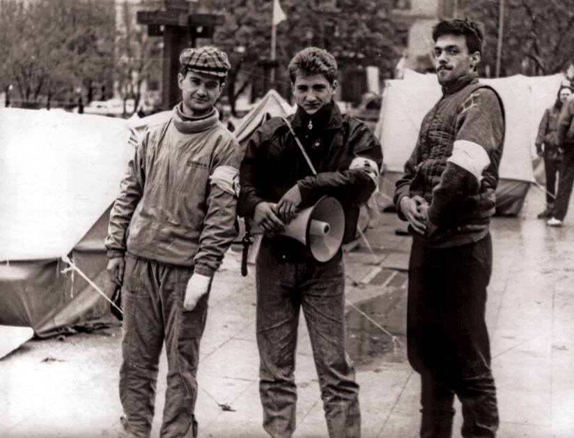 В 1991 году Олег Тягныбок уже активно занимался общественной деятельностью В 1991 году Олег Тягныбок уже активно занимался общественной деятельностью. Фото: ua-reporter.com dqxikeidqxidqeant