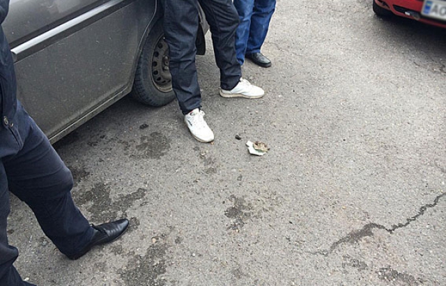 500 доларів за вступ: поліцейські затримали подружжя закарпатців-хабарників (ФОТО) dqxikeidqxidqeant