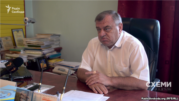 Перший заступник голови Хмельницької ОДА Володимир Кальниченко зайняв вичікувальну позицію