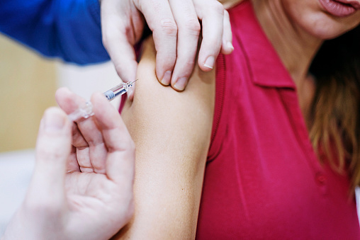 вакцинация dqxikeidqxidqrant