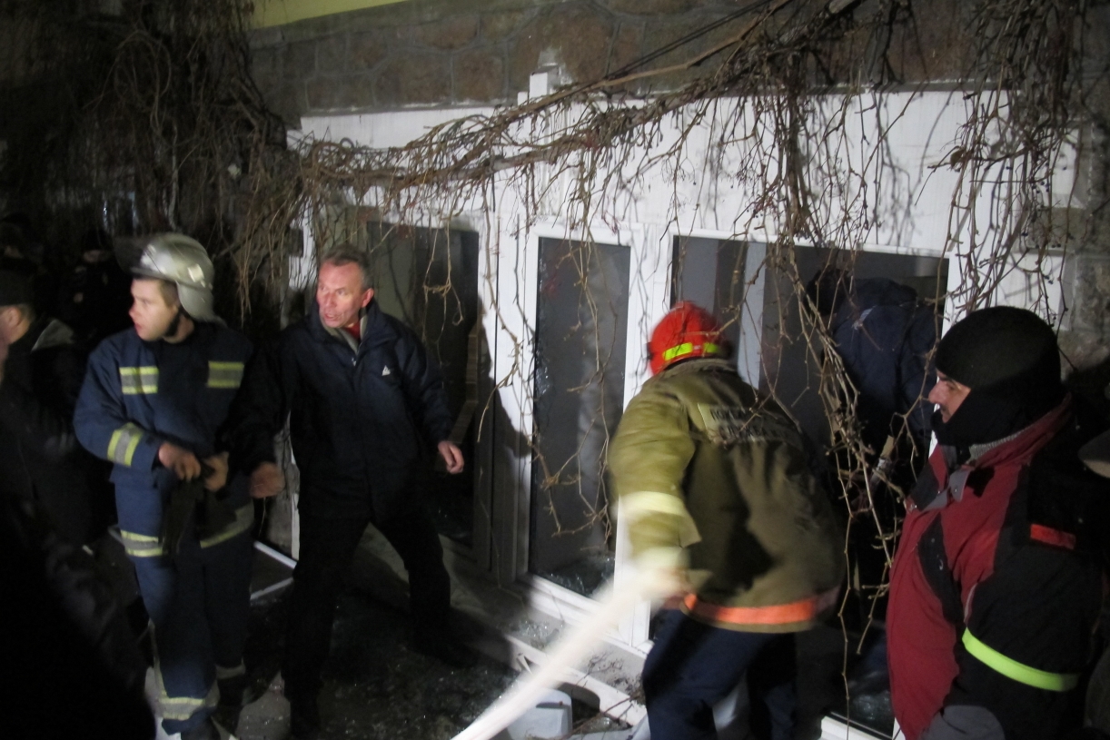 gasinnya-pozhezhi-ofis-go-ukrayinskiy-vibir-vul-velika-vasilkivska-23b-21-11-2016-1