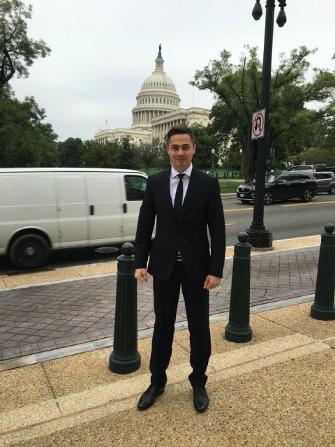 Парад молодых. Коридоры власти заполняют 20-летние кадры - 23099 Парад молодых. Коридоры власти заполняют 20-летние кадры - фото 23099