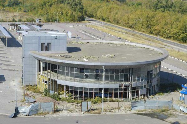 Донбасс превратился в колонию Украины - журналист Денис Казанский (1) Донбасс превратился в колонию Украины - журналист Денис Казанский (1) dqxikeidqxidqeant