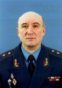генерал-лейтенант Володимир Хижий dqxikeidqxidqeant