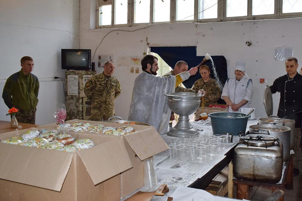 Пасха в зоне АТО dqxikeidqxidqrant