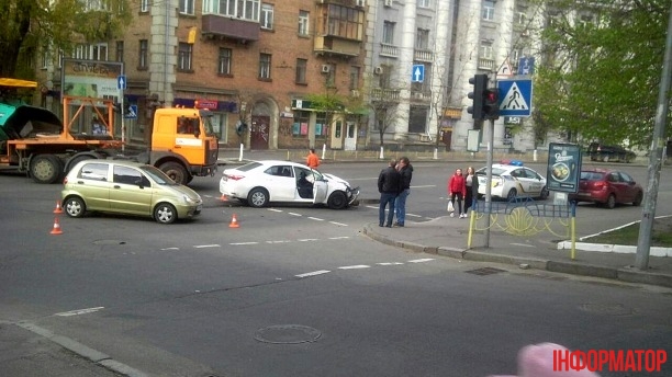 18159920_1492509830788960_1955585449_o dqxikeidqxidqeant