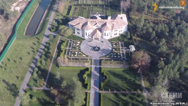 AFDD0B3B-C6BE-4A83-BE4F-847A463CF984_w640_r1_s_cx1_cy0_cw99