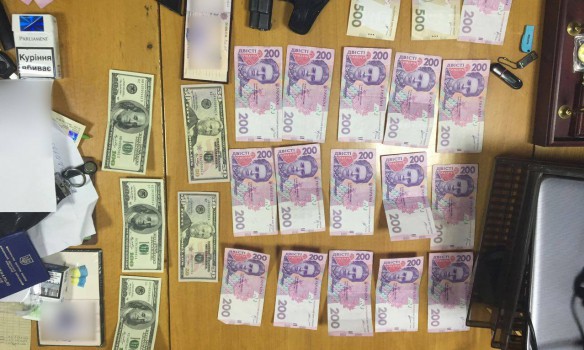 В Харьковской обл. на взятке разоблачили и задержали сотрудника районного военкомата