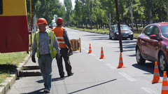 В Николаеве силовая опора рухнула на «маршрутку», пострадало два человека - Copyright https://news.pn