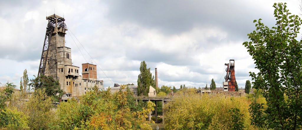   « »  2013.       160 .  tw1npeaks.blogspot.com