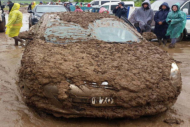 Фестиваль "НАШЕствие" утонул в грязи