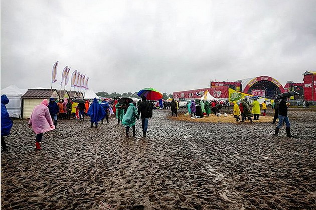 Фестиваль "НАШЕствие" утонул в грязи