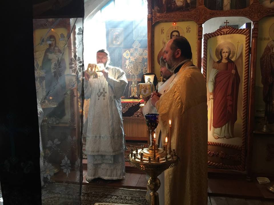 Отець Георгій (Юрій Лобачевський), настоятель Храму всіх Святих у Лубнах Отець Георгій (Юрій Лобачевський), настоятель Храму всіх Святих у Лубнах