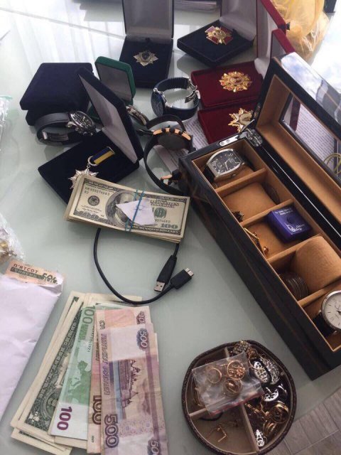 Взятка месяца: Взяточники из "Укрзализныци", невиноватый Троян и влияние на суд за $50 тыс - 62986 Взятка месяца: Взяточники из "Укрзализныци", невиноватый Троян и влияние на суд за $50 тыс - фото 62986 dqxikeidqxidqrant