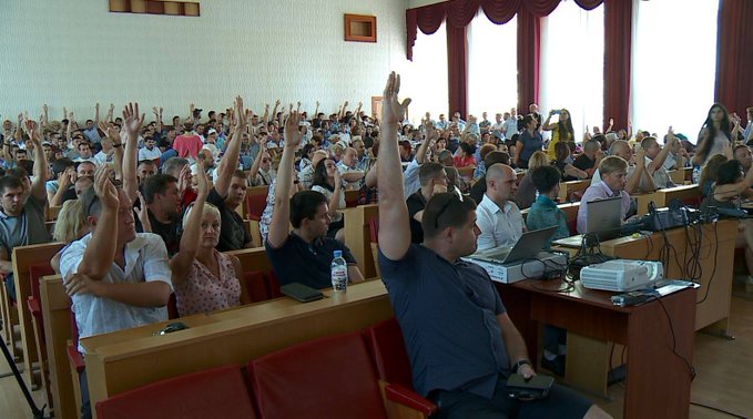 View image on Twitter