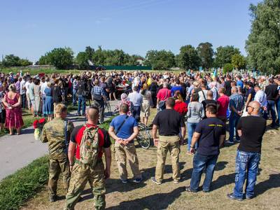 Під час траурної церемонії. Фото: О.Матвієнко dqxikeidqxidqrant