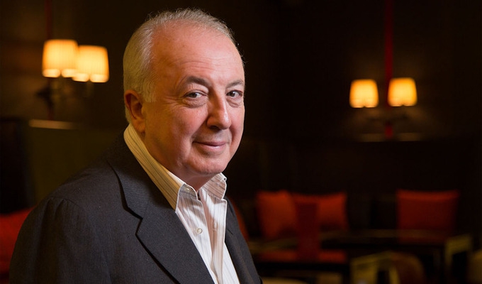    :  1+1,  Hilton   ѳ ѳ -  65443