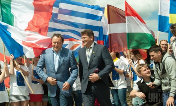  ,  ,  dqxikeidqxidqrant