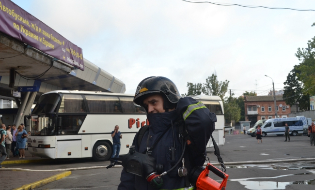 В Одессе горел центральный автовокзал - 71173 В Одессе горел центральный автовокзал - фото 71173