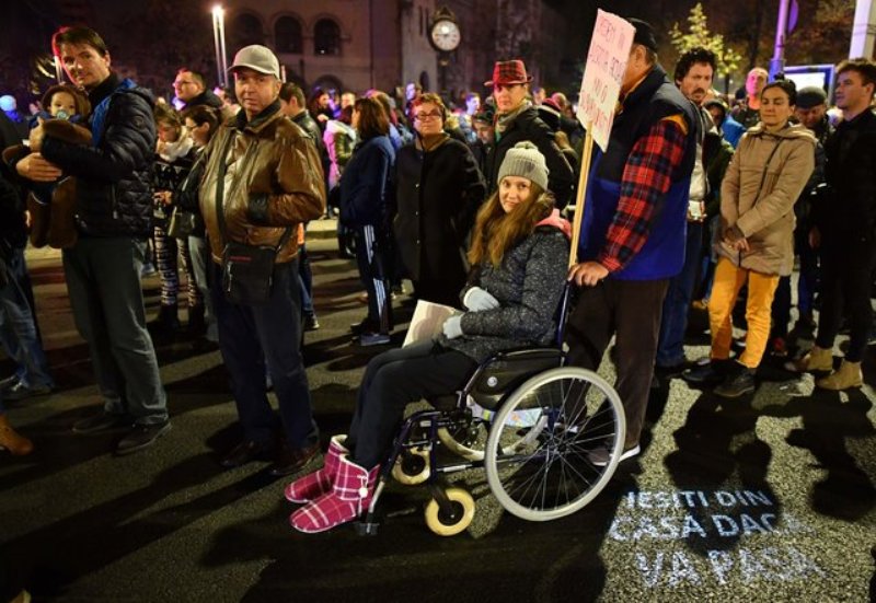 Неспокойно у соседей: в Румынии вспыхнули массовые протесты из-за судебной реформы 796985_main Неспокойно у соседей: в Румынии вспыхнули массовые протесты из-за судебной реформы