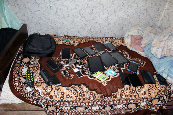 подросток, Одесская область, мальчик, парень, кража, полиция, телефон, планшет, видеонаблюдение, камера dqxikeidqxidqeant