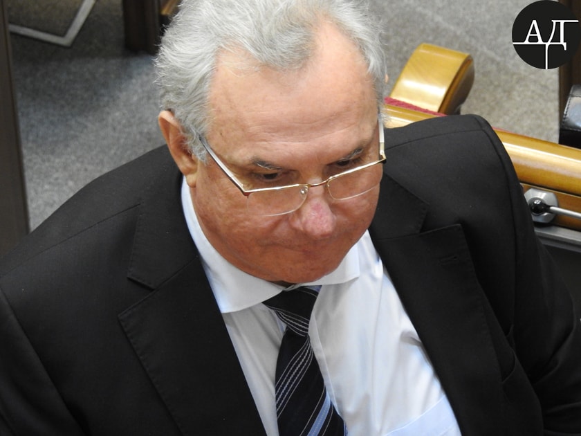 Вот фото того, как Опооблоковец Юрий Воропаев, которого еще называют “адвокат Ахметова” dqxikeidqxidqrant