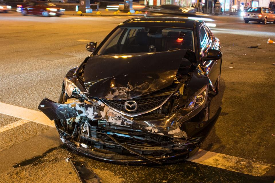     Mazda 6  Nissan Qashqai dqxikeidqxidqrant