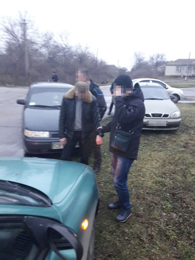 На Чернігівщині СБУ викрила на хабарі двох «колядників» з поліції (Фото)