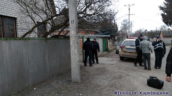 автомат, харьковская область, город, дергачи, полиция, парень, мужчина, стрельба, оружие dqxikeidqxidqeant