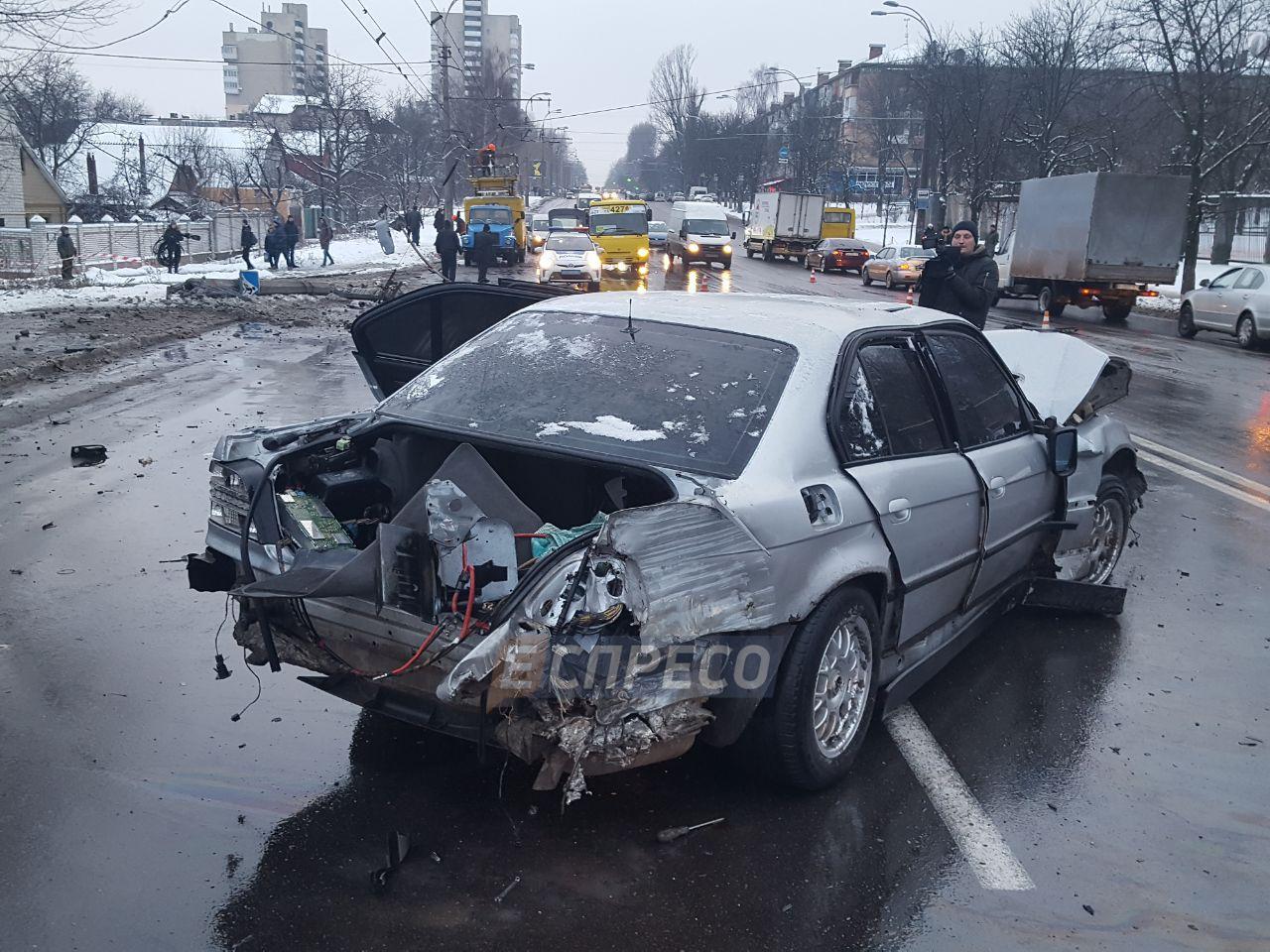 электроопора, столб, BMW dqxikeidqxidqeant