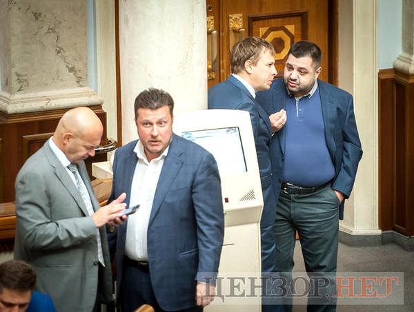 Скучное лицо Добкина, смешная история от Довгого и Савченко с Рабиновичем: рабочий день Рады 6 июня 10 Скучное лицо Добкина, смешная история от Довгого и Савченко с Рабиновичем: рабочий день Рады 6 июня 10 dqxikeidqxidqrant