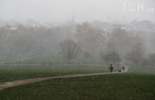Массовые аварии, больше десятка жертв: в Европе бушует февральский холод