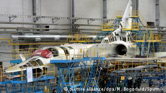 На сборке Ту-160 в Казани На сборке Ту-160 в Казани