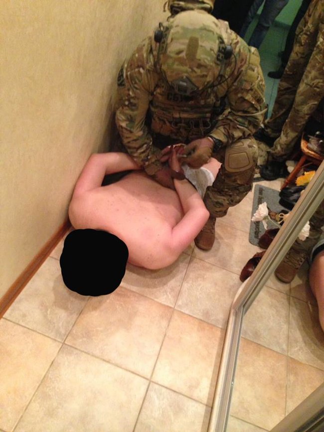 За вымогательство денег с граждан на Донетчине задержана группа рэкетиров, - ГПУ 03 За вымогательство денег с граждан на Донетчине задержана группа рэкетиров, - ГПУ 03