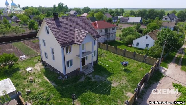 Ð©Ðµ Ð¾Ð´Ð¸Ð½ ÑÑƒÑ‡Ð°ÑÐ½Ð¸Ð¹ Ð±ÑƒÐ´Ð¸Ð½Ð¾Ðº Ñƒ Ð¡Ñ‚Ð°Ñ€Ñ–Ð¹ Ð Ð°Ñ„Ð°Ð»Ñ–Ð²Ñ†Ñ– Ñ‚ÐµÐ¶ Ð½Ð°Ð»ÐµÐ¶Ð¸Ñ‚ÑŒ Ð±Ð»Ð¸Ð·ÑŒÐºÐ¸Ð¼ Ð”ÐµÐ¼Ñ‡Ð¸Ð½Ð¸ dqxikeidqxiuuant