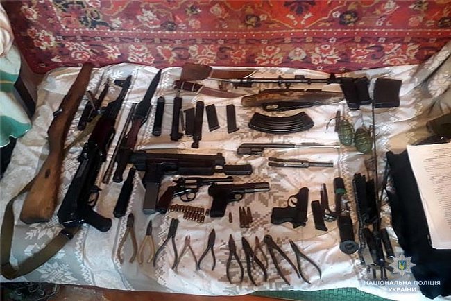  ,  ,     ,   , -  05