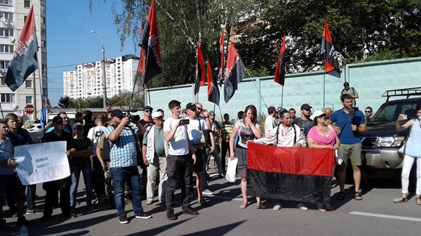 facebook.com/partyrightsector dqxikeidqxidqrant