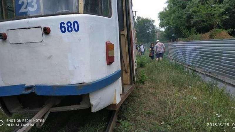 РХаÑÑкове на Ñ
Ð¾Ð´Ñ Ð² ÑÑамвае оÑпали ÑоÑмоза.