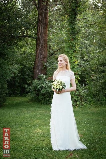 Светлана Залищук вышла замуж за британца: фото депутатской свадьбы - 137666 Светлана Залищук вышла замуж за британца: фото депутатской свадьбы - фото 137666