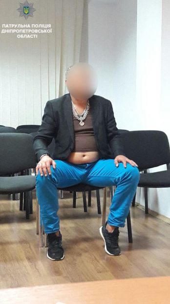 ÐиевлÑнин ÑеÑил поÑÑÑелÑÑÑ Ð¸Ð· окон оÑÐµÐ»Ñ Ð² ÐнепÑе dqxikeidqxidqeant