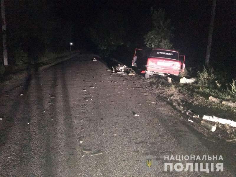 В Харьковской области "ВАЗ" врезался в мотоблок: погиб 17-летний парень Фото: ГУНП в Харьковской области dqxikeidqxidqrant