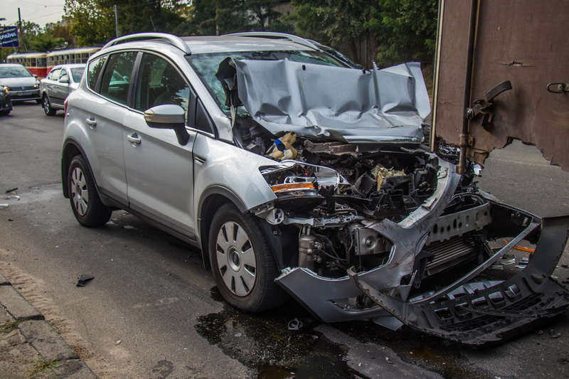 ÐŸÐ¾ Ð¿Ñ€ÐµÐ´Ð²Ð°Ñ€Ð¸Ñ‚ÐµÐ»ÑŒÐ½Ð¾Ð¹ Ð¸Ð½Ñ„Ð¾Ñ€Ð¼Ð°Ñ†Ð¸Ð¸, Ð¿Ñ€Ð¸Ñ‡Ð¸Ð½Ð¾Ð¹ Ð”Ð¢ÐŸ Ð¼Ð¾Ð³Ð»Ð¾ ÑÑ‚Ð°Ñ‚ÑŒ Ð½Ðµ ÑÐ¾Ð±Ð»ÑŽÐ´ÐµÐ½Ð¸Ðµ Ð´Ð¸ÑÑ‚Ð°Ð½Ñ†Ð¸Ð¸ Ð²Ð¾Ð´Ð¸Ñ‚ÐµÐ»ÐµÐ¼ Ð»ÐµÐ³ÐºÐ¾Ð²Ð¾Ð¹ Ð¼Ð°ÑˆÐ¸Ð½Ñ‹ dqxikeidqxidqeant