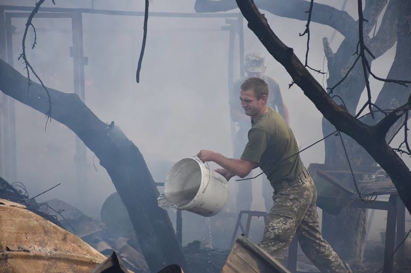 ÐСУ ÑÑÑили гоÑÑÑее Ñело на ÐонбаÑÑе. Ðдин военнÑй полÑÑил ÑÑжелÑе ожоги