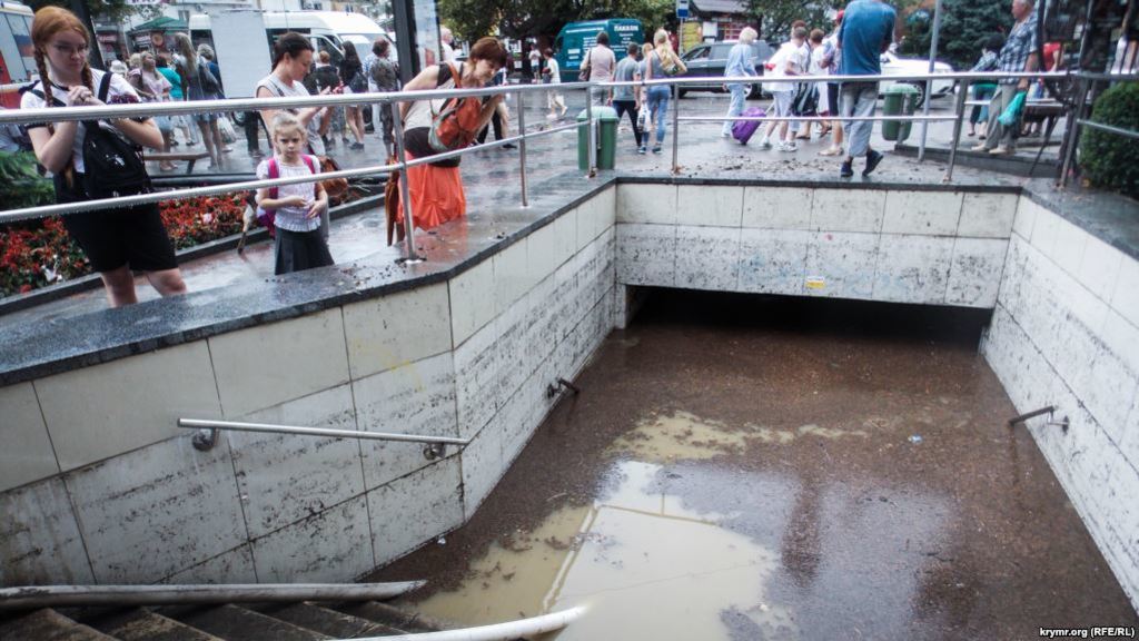 ЯлÑа ÑÑла под водÑ: ÑоÑо и видео ’’аÑмагеддона’’ dqxikeidqxidqeant